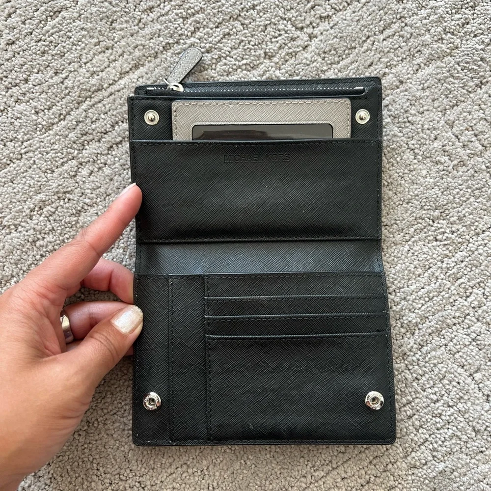 Michael Kors Snap Wallet with Card Case Insert - Picture 7 of 13